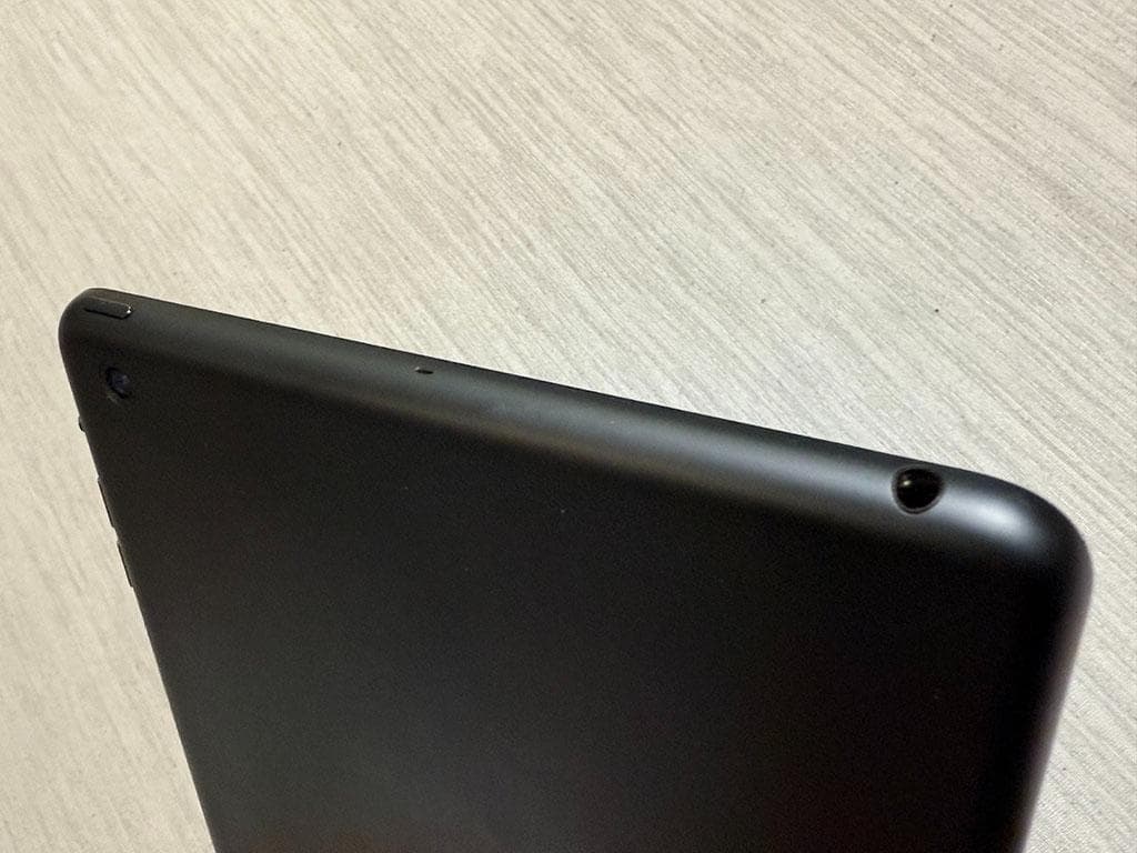 iPad（第5世代）128GB Wi-Fi＋CellularとiPadmini付