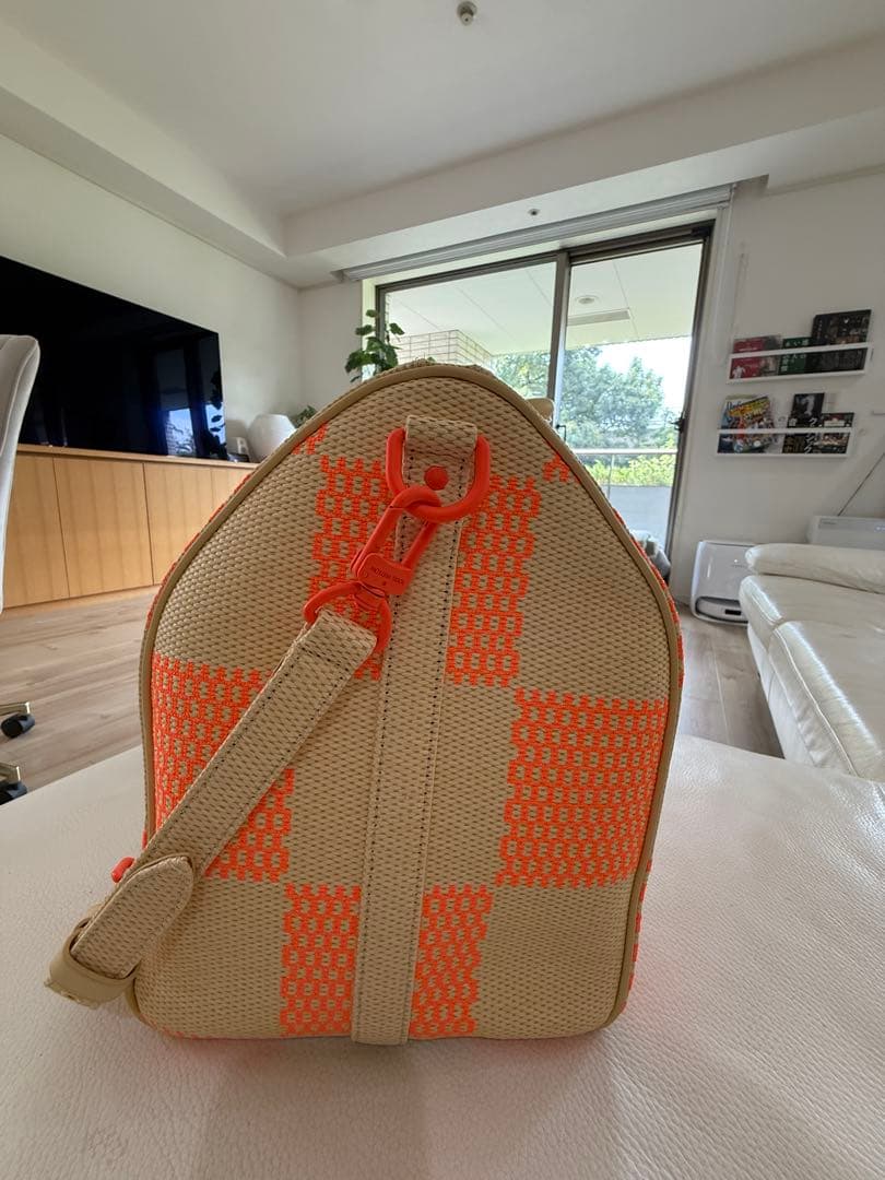 中古　ルイヴィトン キーポル バンドリエール50