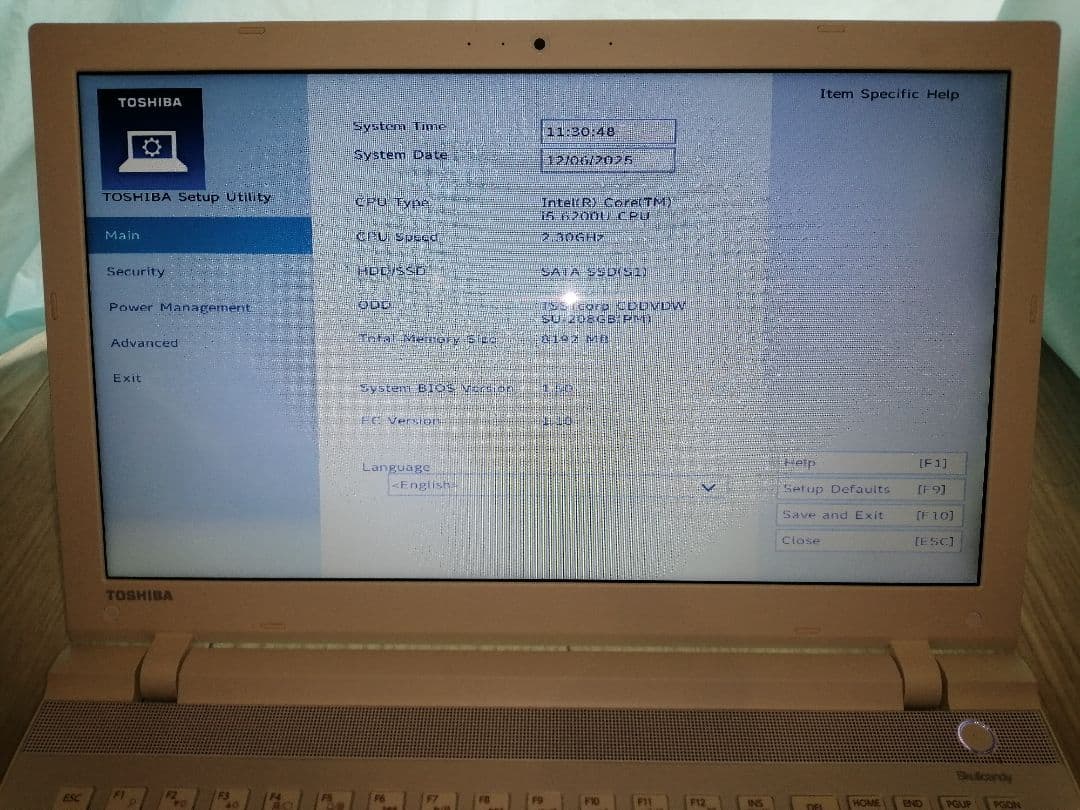 ノートパソコン 東芝 dynabook AZ35/UW