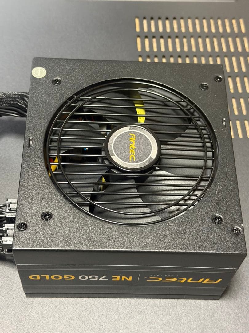 電源ユニット Antec NE750 GOLD 750W 80PLUS Gold
