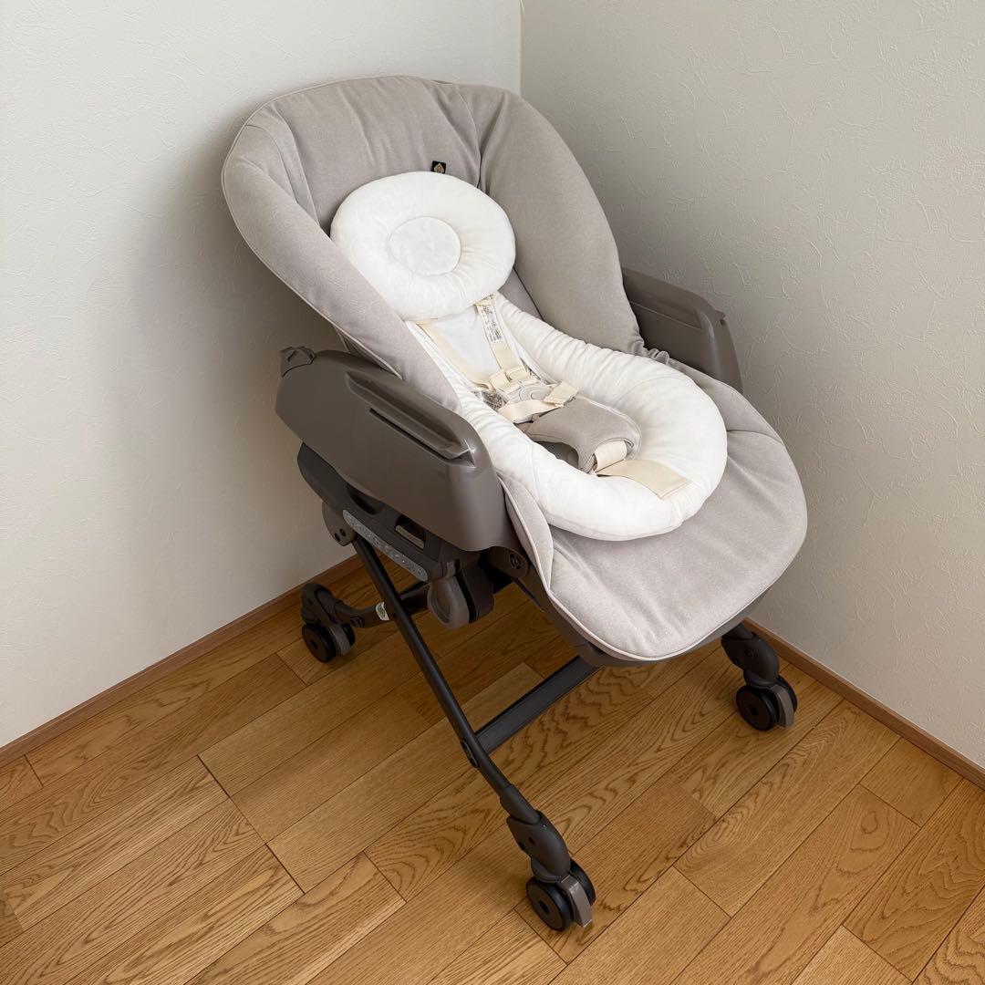 ryo..　お値下げ　コンビ ホワイトレーベル ネムリラ コードレス 美品