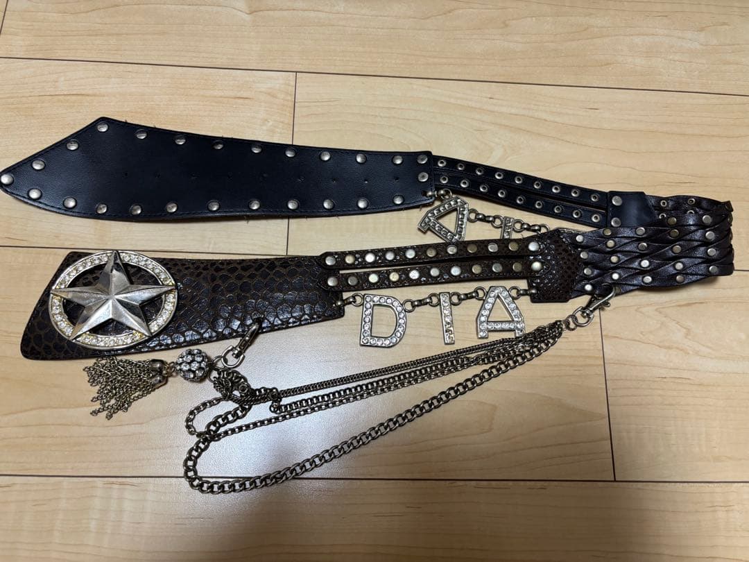 d.i.a スターバックルベルト ブラウン