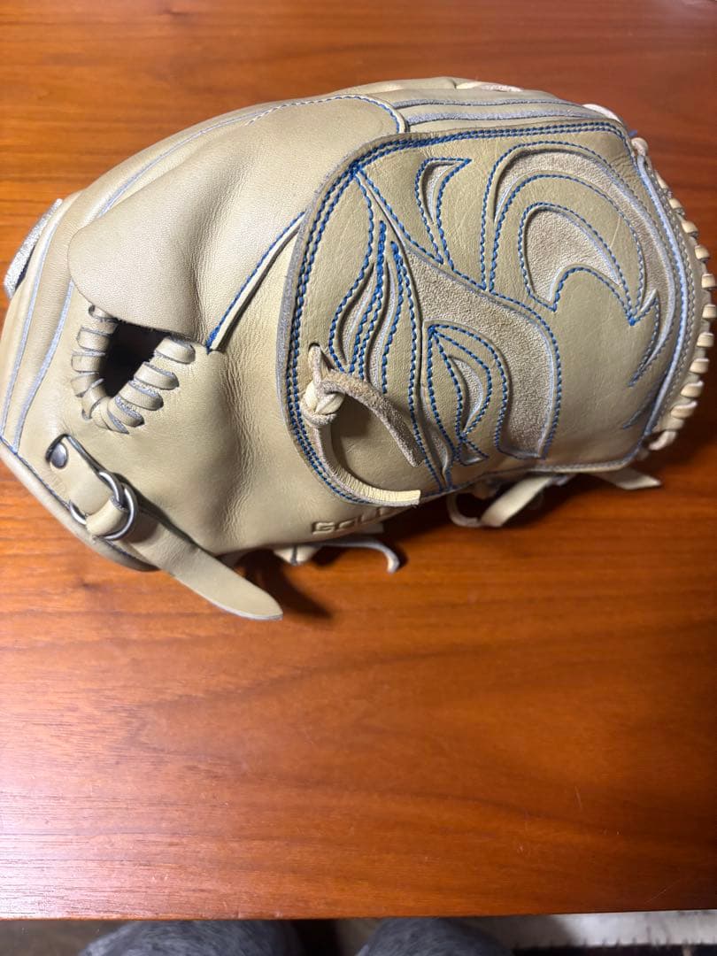 asics 投手用グローブ　ダルビッシュ型　ピッチャー用グロー