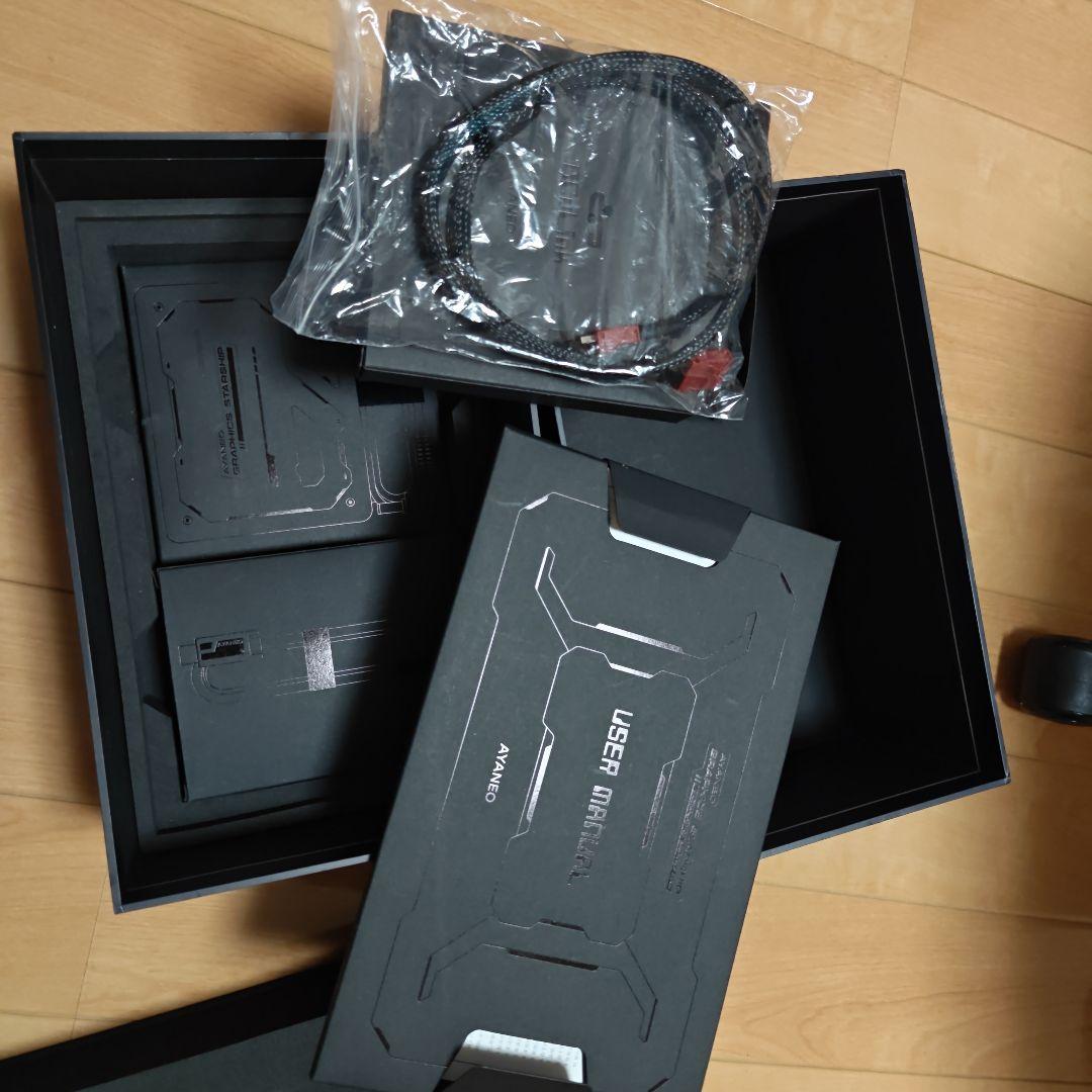 AYANEO　AG01 RX 7600M XT 外付けGPU　egp