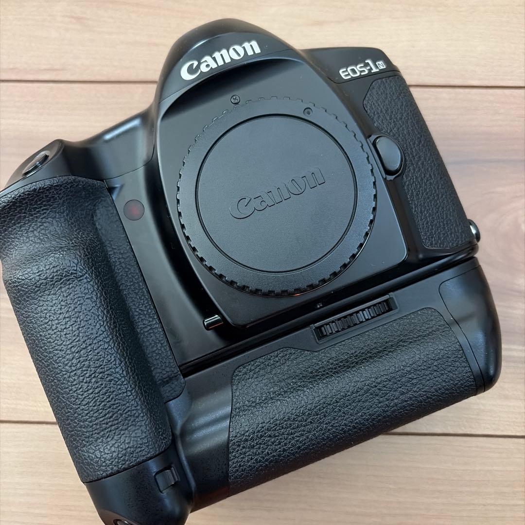 Canon EOS-1n フィルム一眼レフカメラ