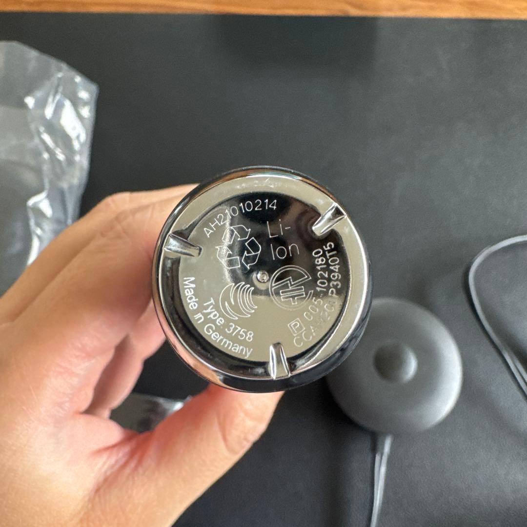 ブラウン 電動歯ブラシ オーラルB iO9 iOM92B20BKブラックオニキス