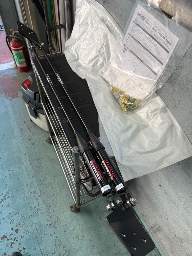 80ハリアー2WD用　コックスボディダンパー