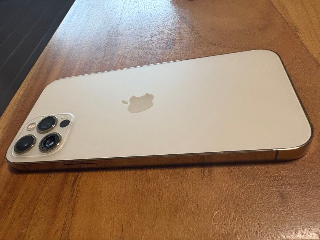 iPhone 12 Pro（ゴールド / 128GB）　SIMフリー