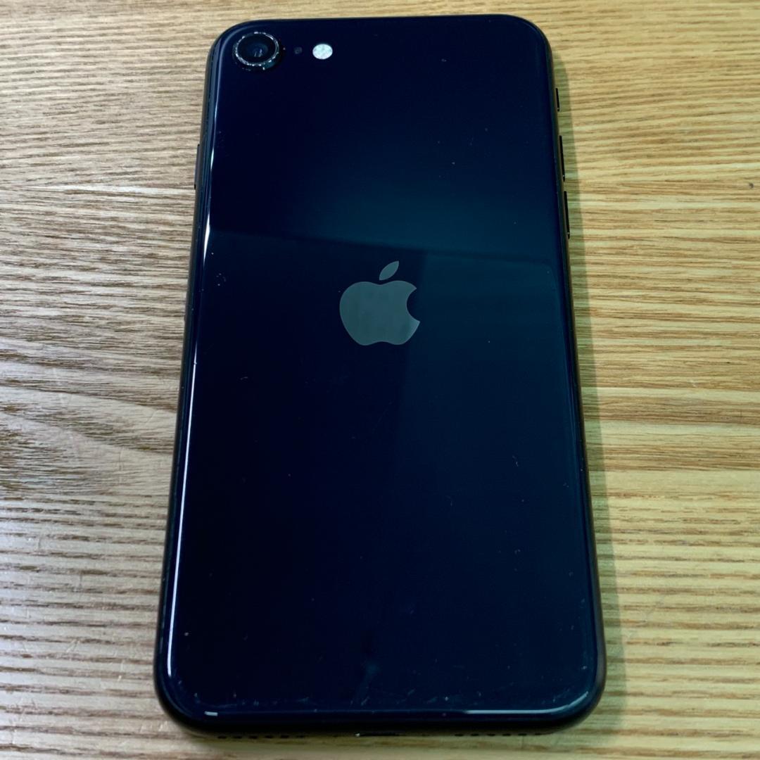 U2 SIMフリー iPhoneSE 第3世代 64GB おまけ付き