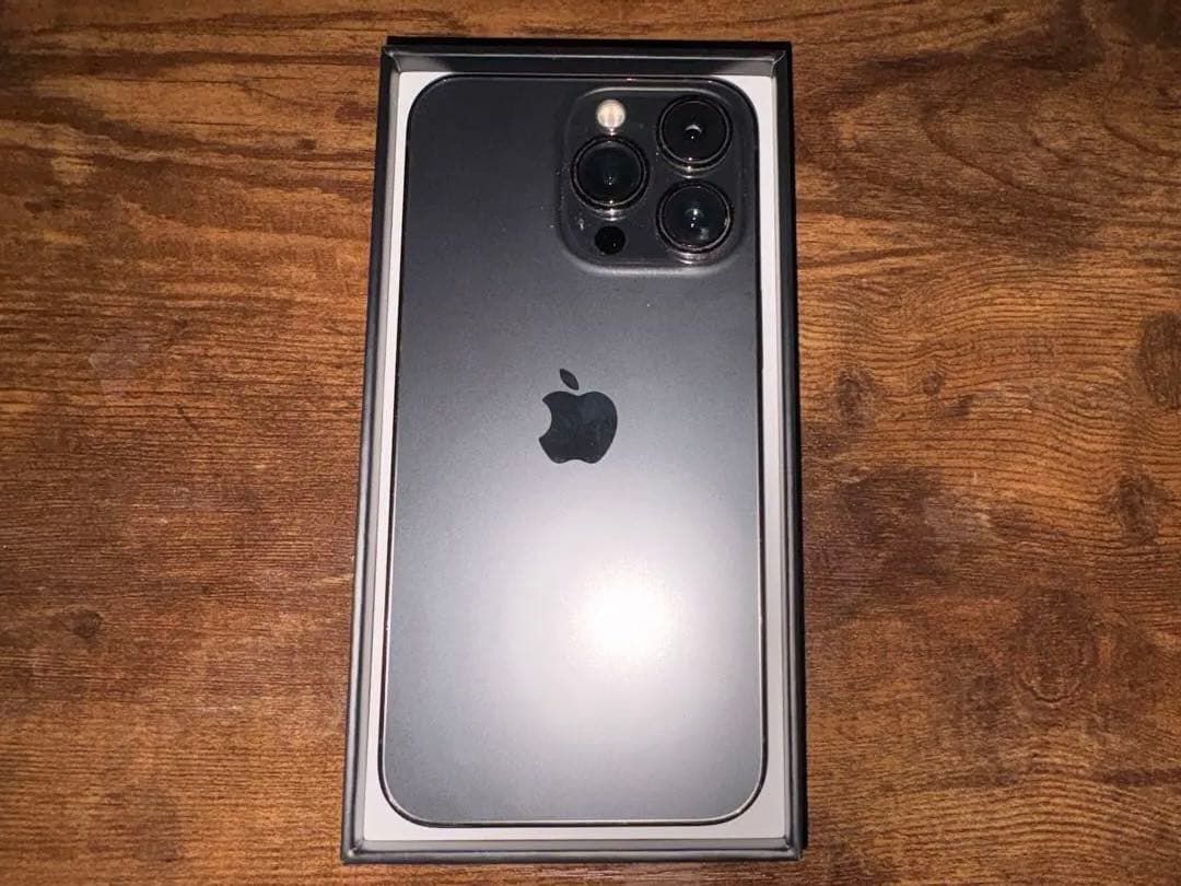 【美品】Apple iPhone 13 Pro グラファイト　SIMフリー