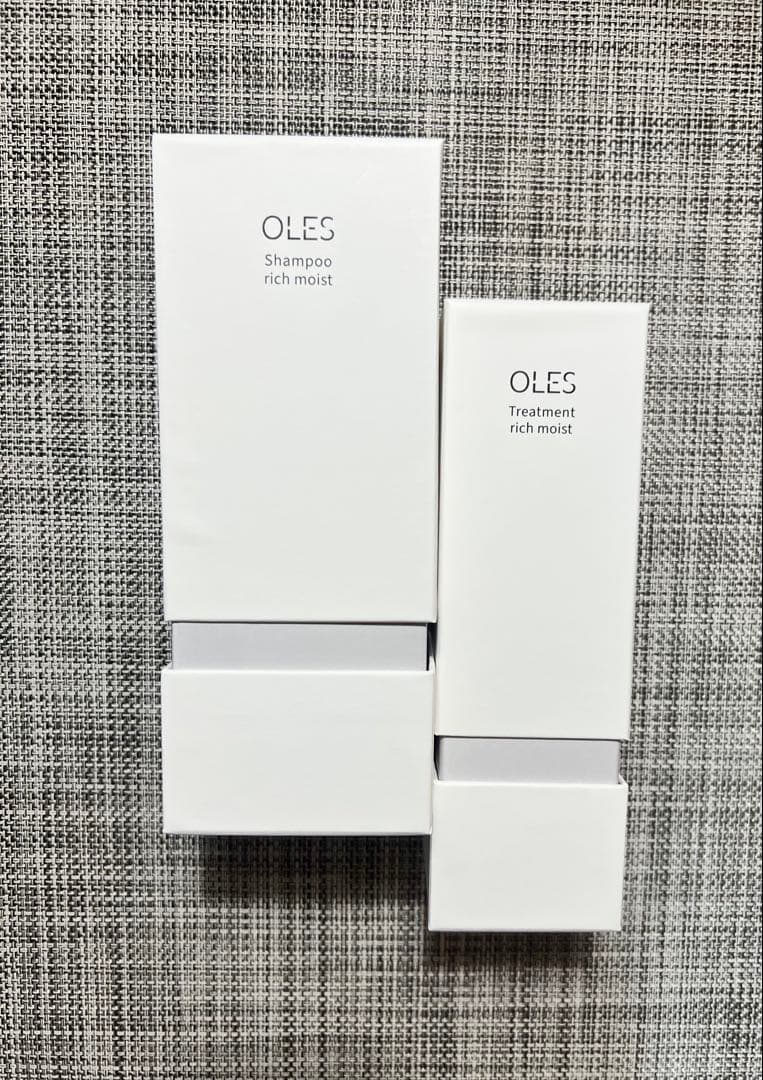 【新品】OLES シャンプー トリートメント セット　MOIST
