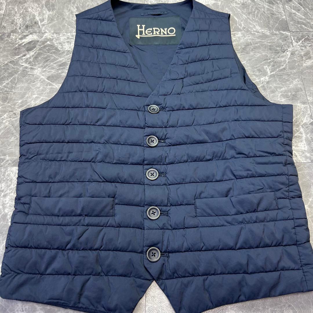 美品　ヘルノ　ダウンベスト　ジレ　軽量　IN-TECH ネイビー M　メンズ