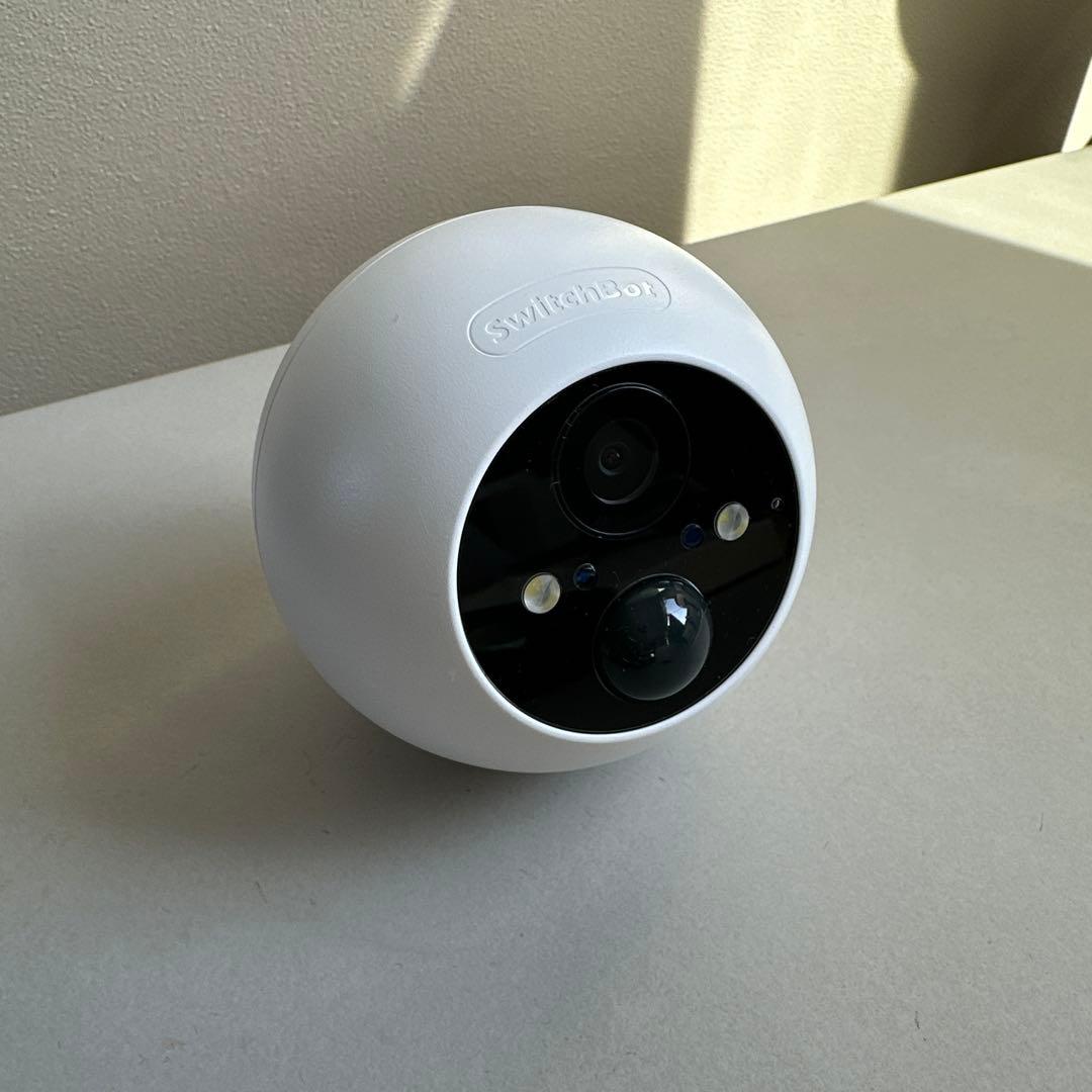 SwitchBot 防犯カメラ+ 屋外カメラ専用 ソーラーパネル