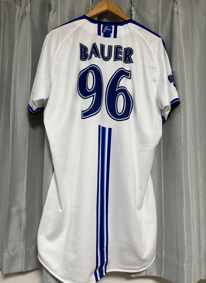 横浜DeNAベイスターズ　プロ仕様ユニフォーム　トレバー・バウアー　本人サイズ