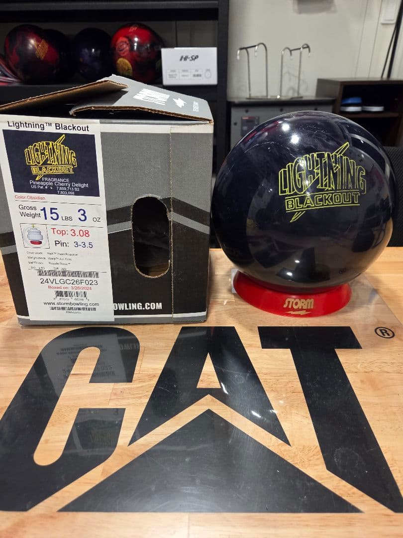 た*。様 Storm Lightning Blackout 15P プラグ済