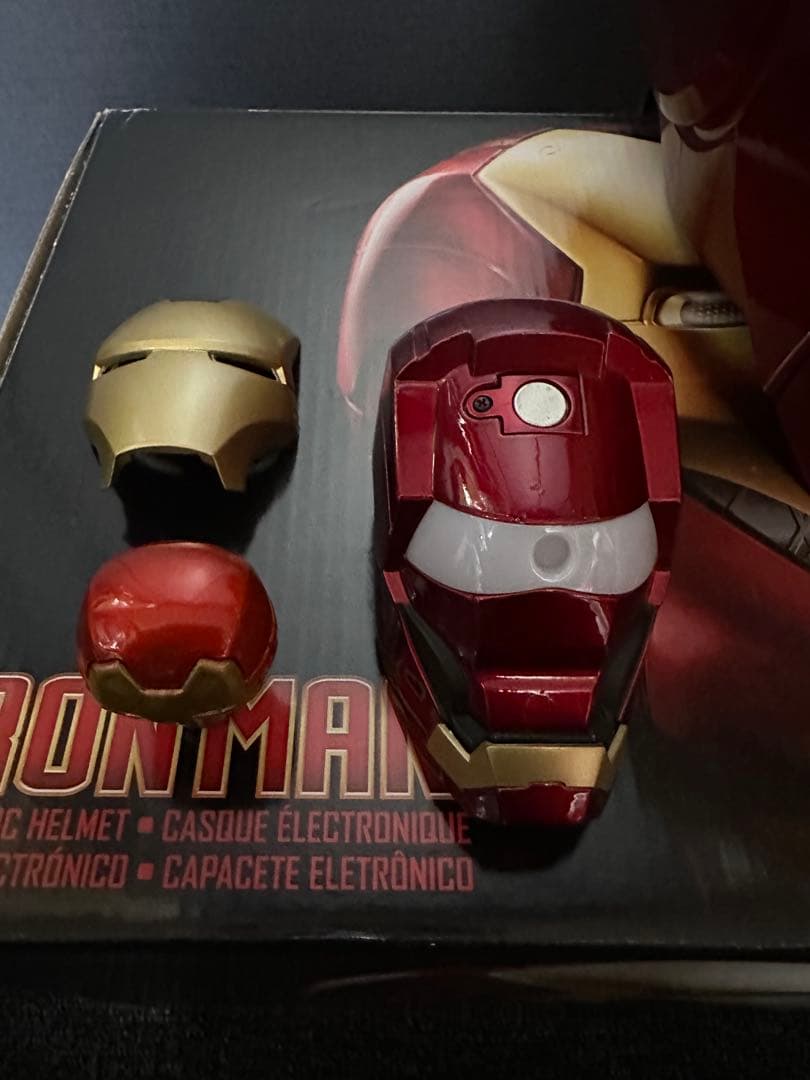 アイアンマン レジェンズ　ヘルメット　ハズブロ