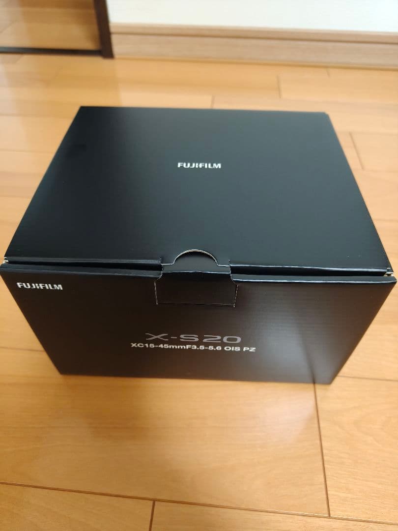 Fujifilm X-S20 XC15-45mm 新品