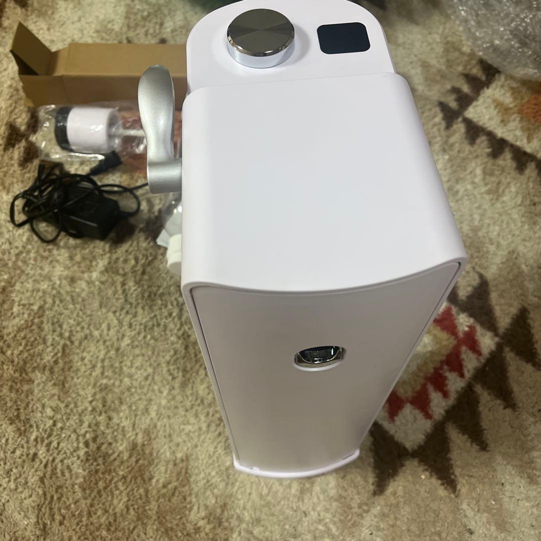 つよし。ガスシリンダーは無しです。写真に掲載されてる部品のみです。