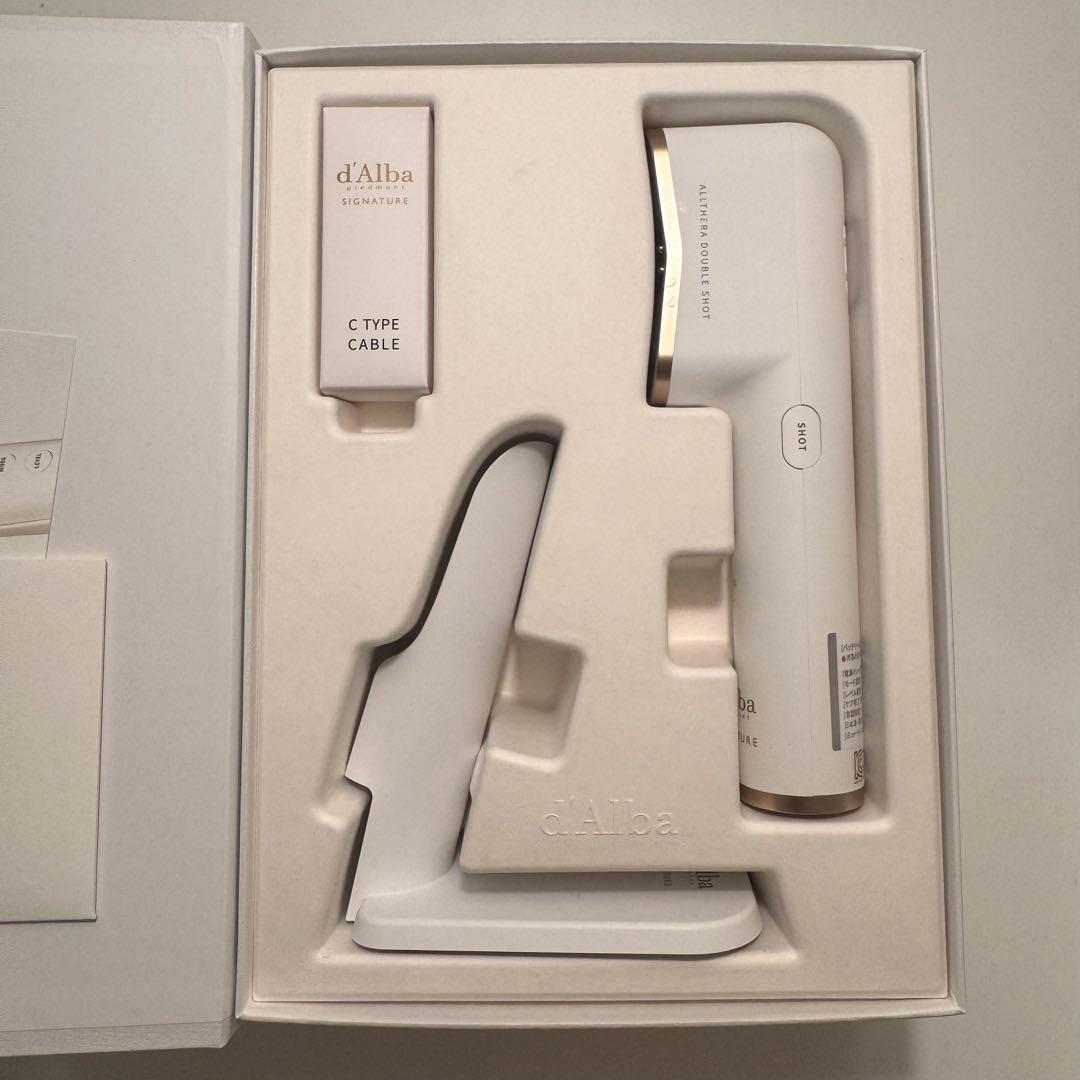 d'Alba Allthera Double Shot 美容器