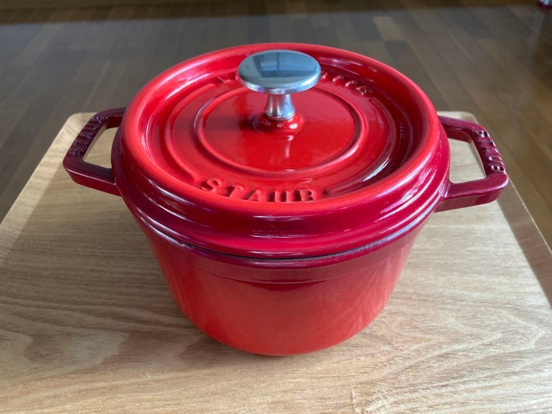 新品★STAUB ストウブ ピコ ココット ラウンド　16cm　チェリーレッド