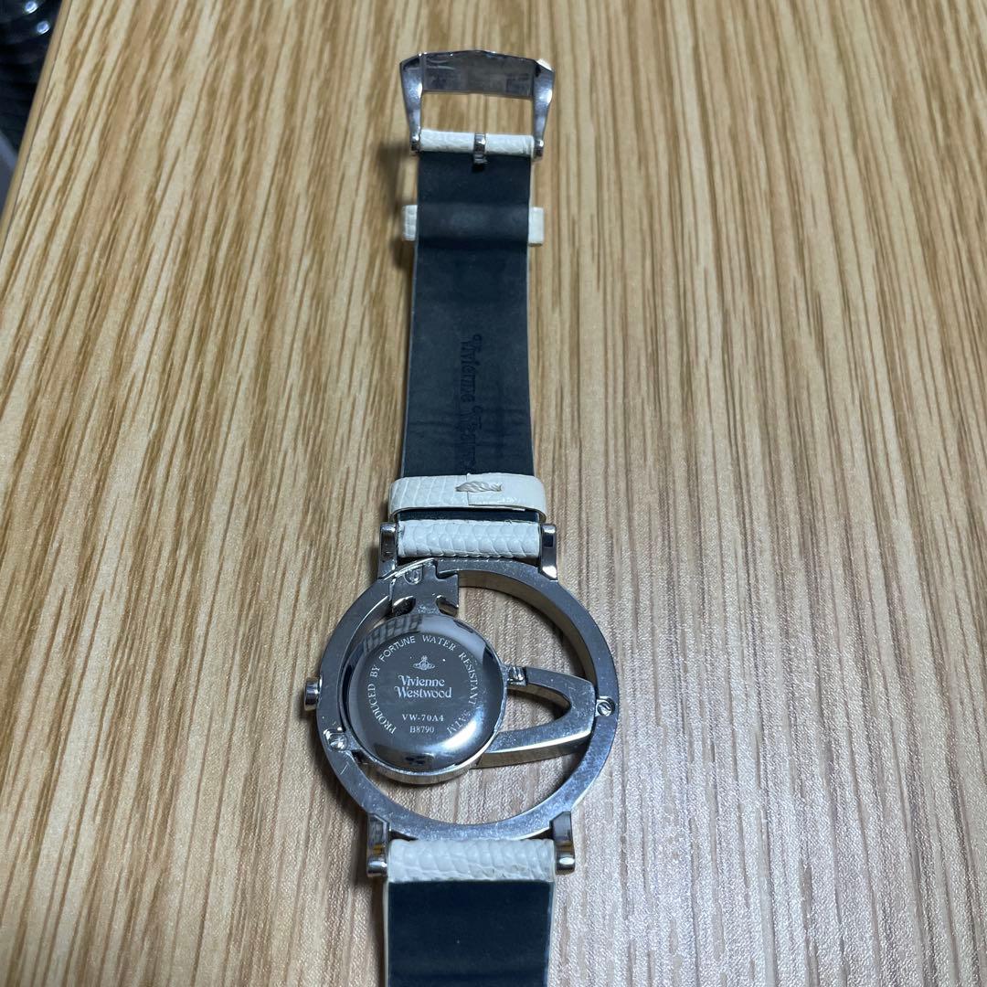 ヴィヴィアンウエストウッド　レディース時計