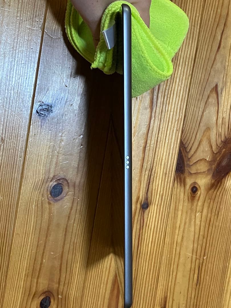 Apple iPad 第8世代 32GB 本体(箱付き)