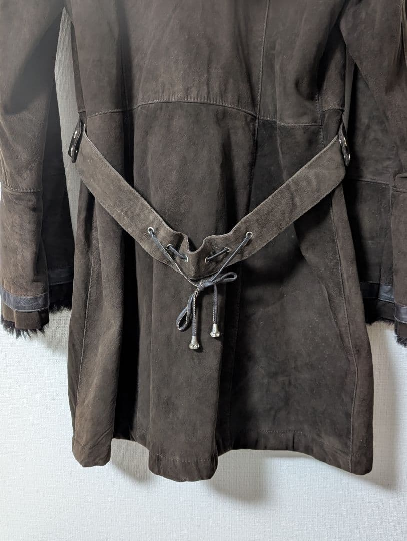 美品　CARA　伊藤忠モードパル　ラムレザーリアルラクーン　コート 　M