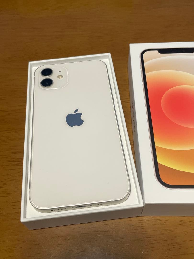 【美品】iPhone12 ホワイト128G SIMフリー　本体　付属品あり