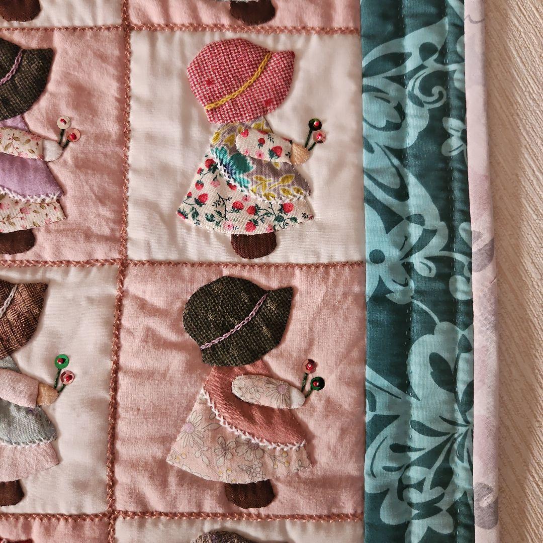 ✨16人のスーちゃん✨パッチワークタペストリー