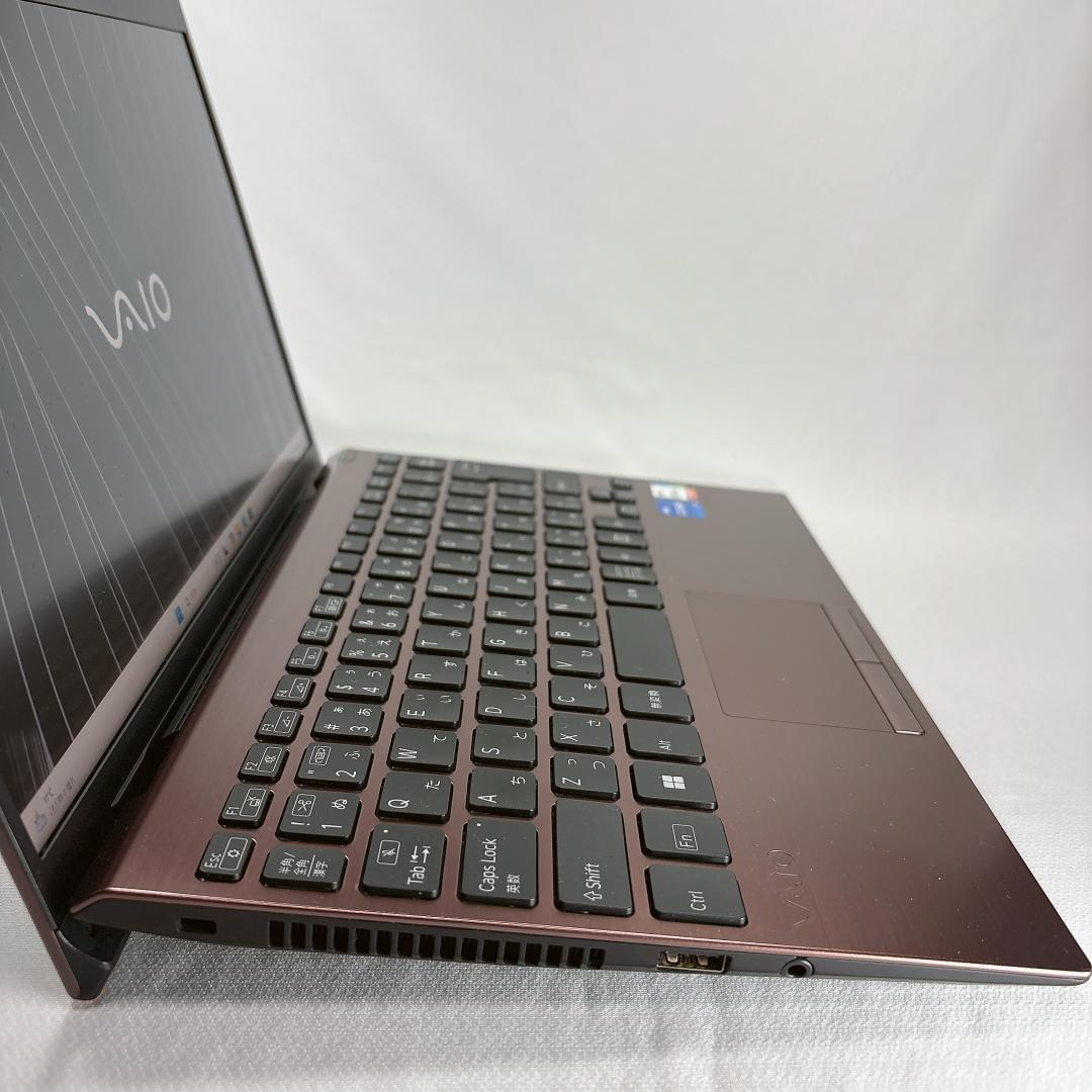 ★超軽量880g★12.5インチ VAIO SX12法人モデル 16GB 929