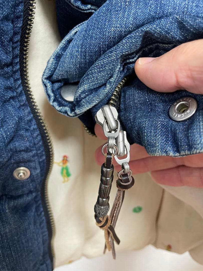 値下げ　レミレリーフ　デニムダウンベスト