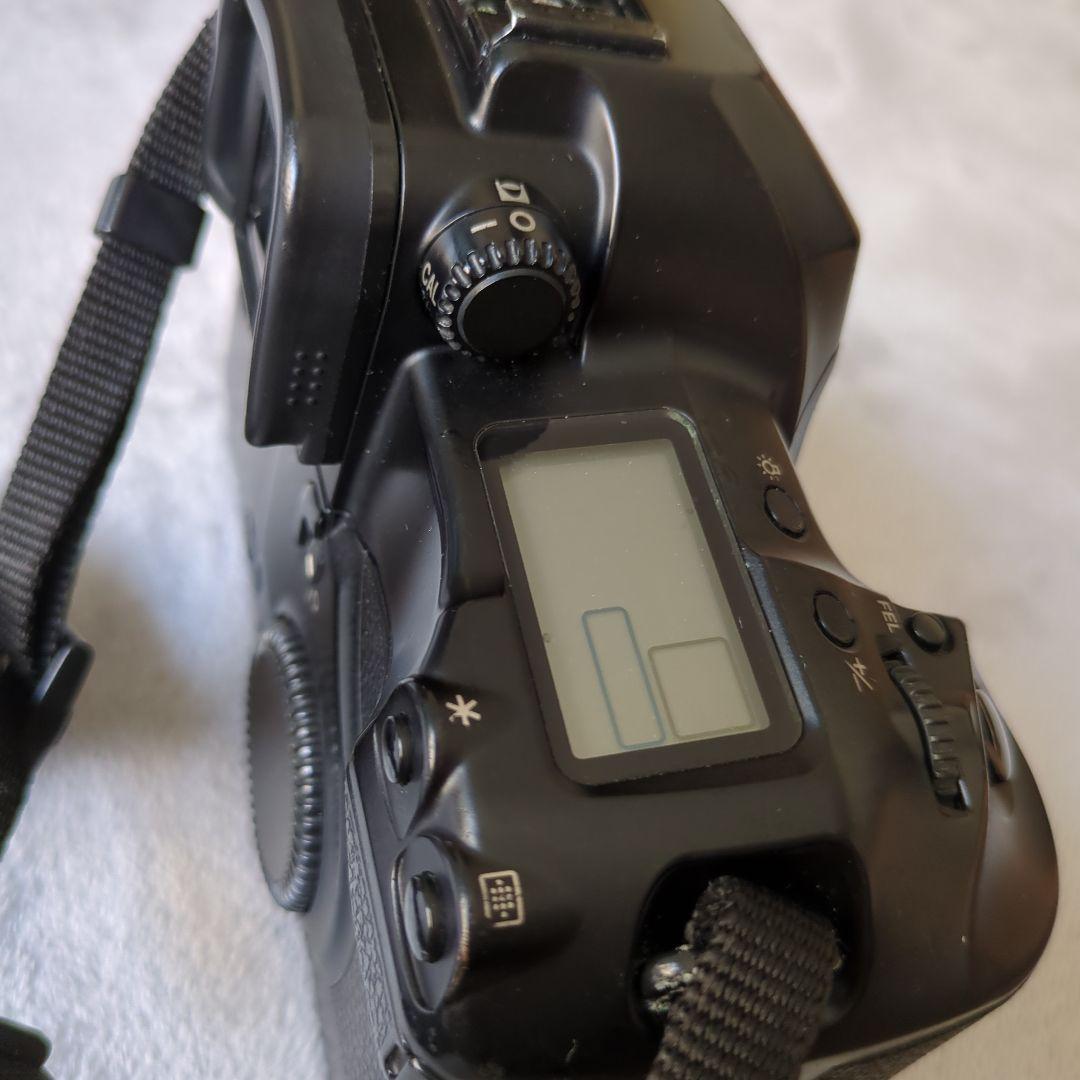 Canon EOS 3 フィルム一眼レフカメラ
