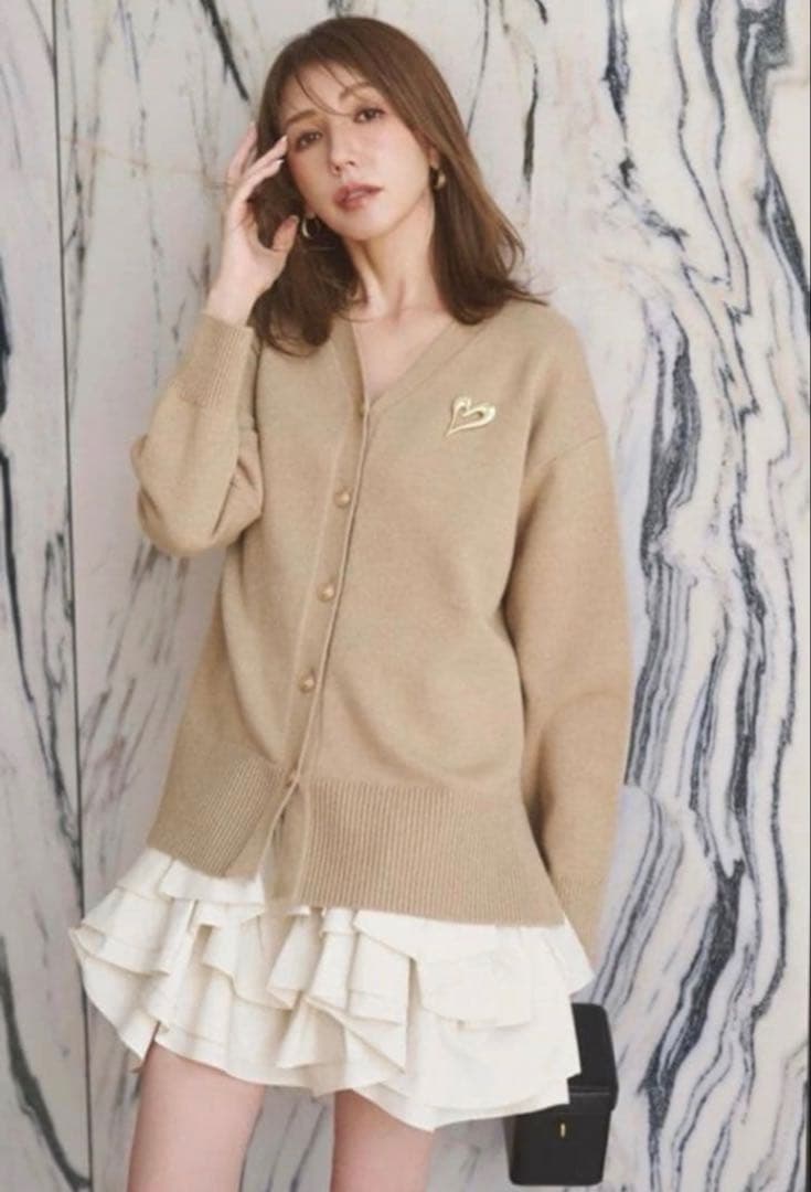 JUSGLITTY 美香さんコラボ　カーデ×ペプラムワンピSET