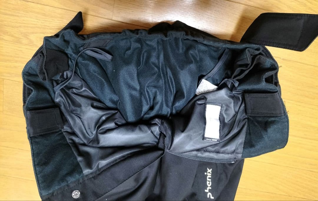 Phenix メンズ スキーウェア 黒/オレンジ 上下セット