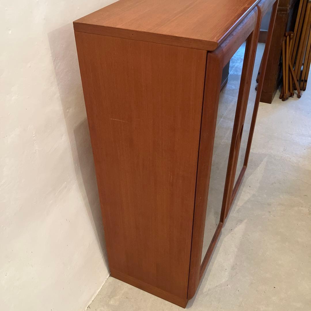 希少 ジャパンヴィンテージ 日田工芸 キャビネット 飾り棚 本棚 食器棚 チーク