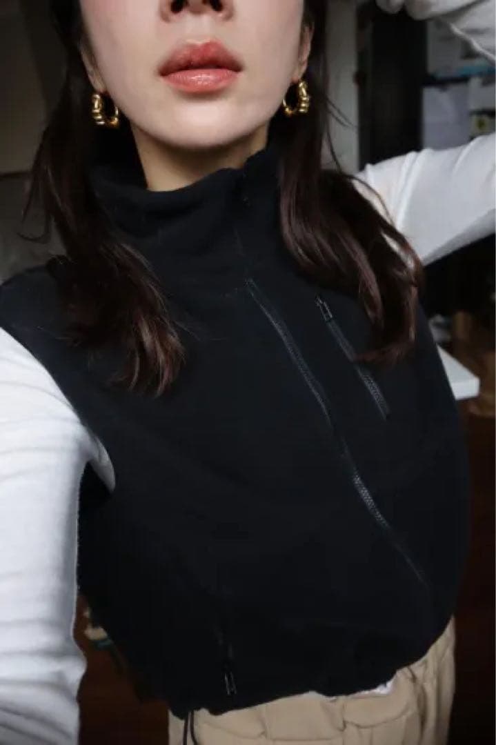 エパ　epa short fleece vest\"BLK\"