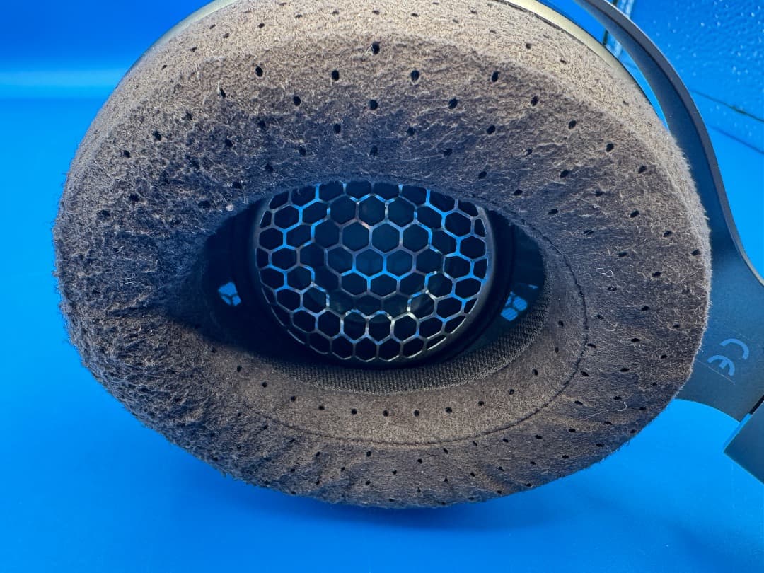 【国内正規品】Focal Clear MG 開放型ヘッドホン 完品【美品】