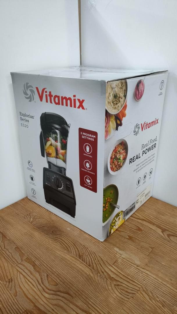 【目立った汚れなし】Vitamix E520 ホワイト　保証書あり　1615