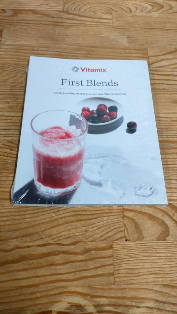 【目立った汚れなし】Vitamix E520 ホワイト　保証書あり　1615