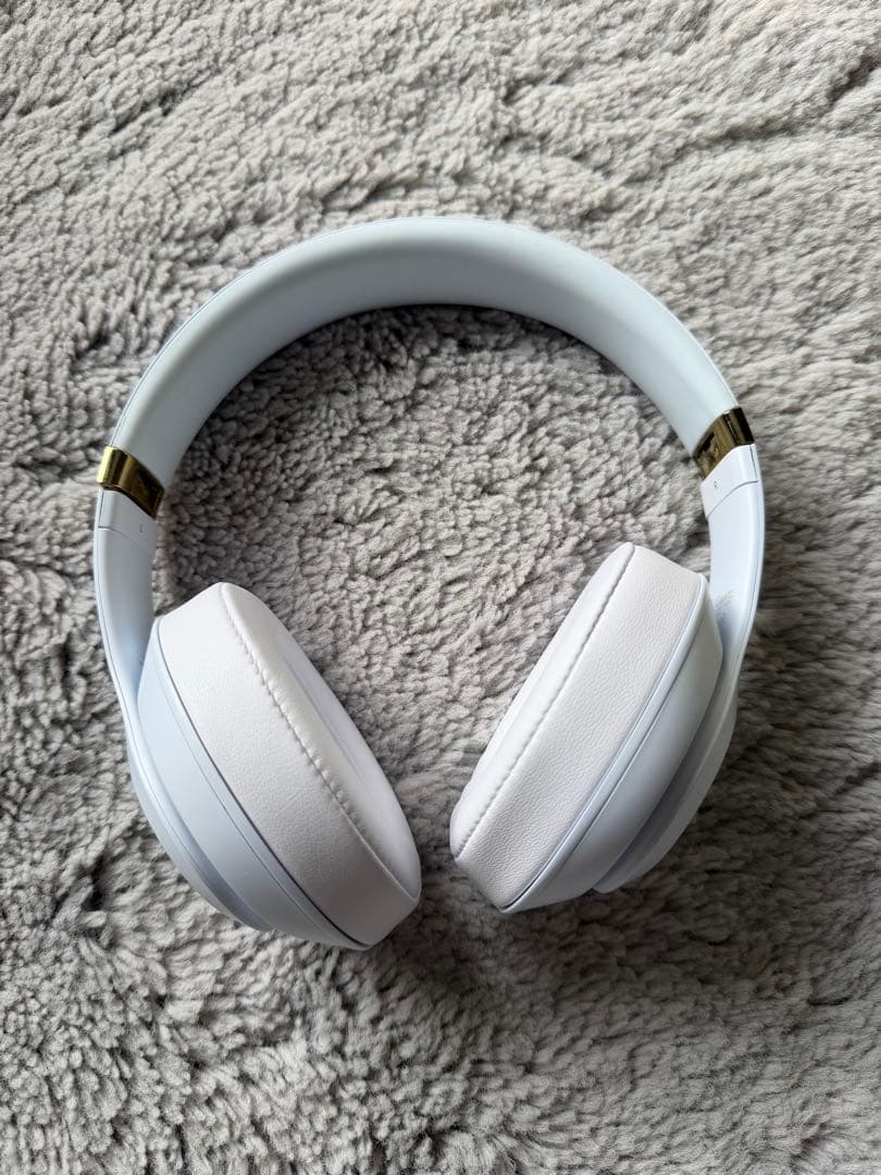 Beats Studio3 Wireless ヘッドホン