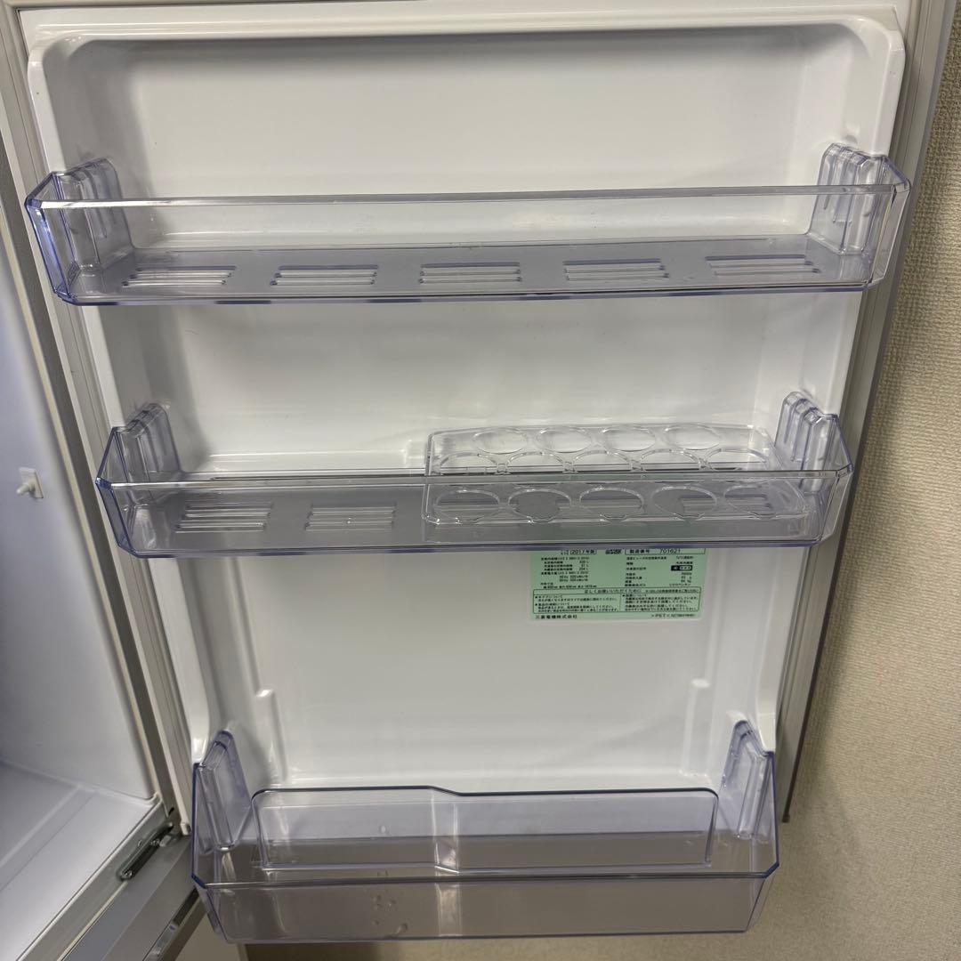 三菱ノンフロン冷凍冷蔵庫　MR-C34C-W 形2017年製