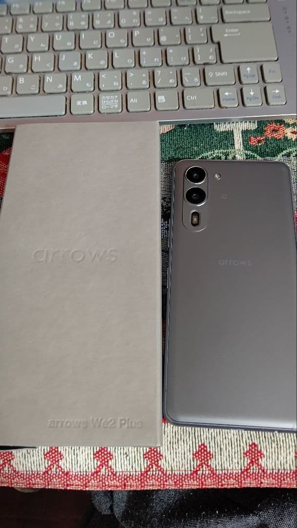 arrows We12 Plus グレー 本体