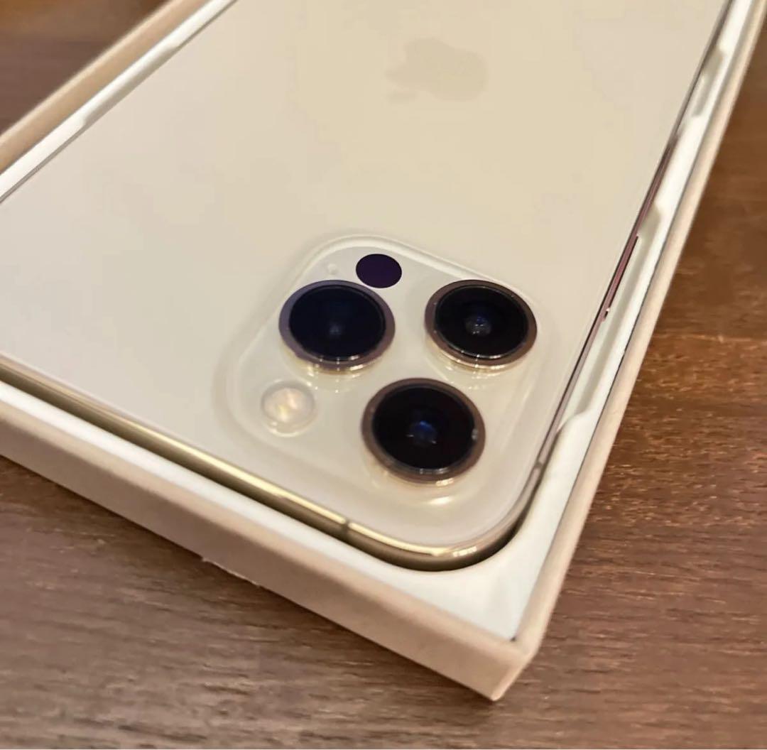 【超美品】iPhone 12 pro Max 128GB ゴールド　SIMフリー