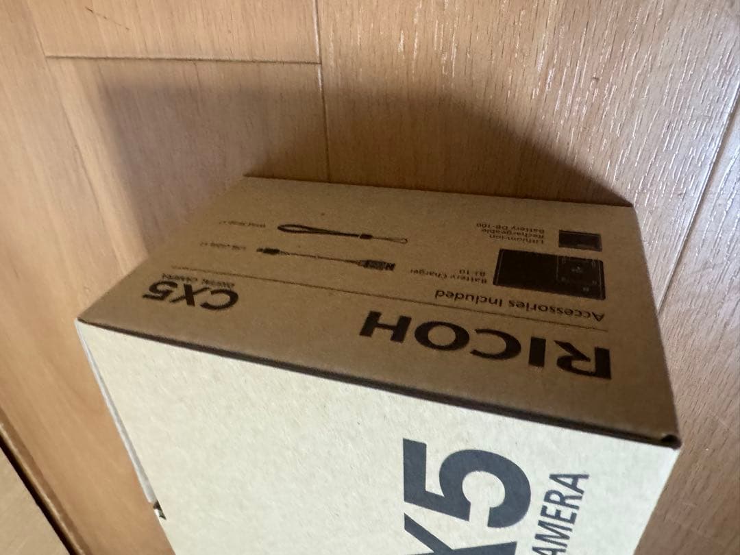 RICOH リコー　コンパクトデジタルカメラ　CX5 未使用