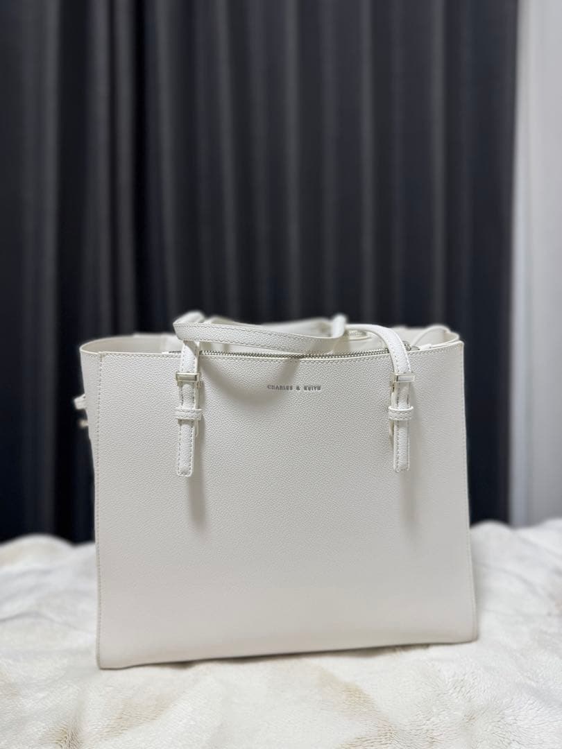 CHARLES&KEITH クラシックダブルハンドル トートバッグ