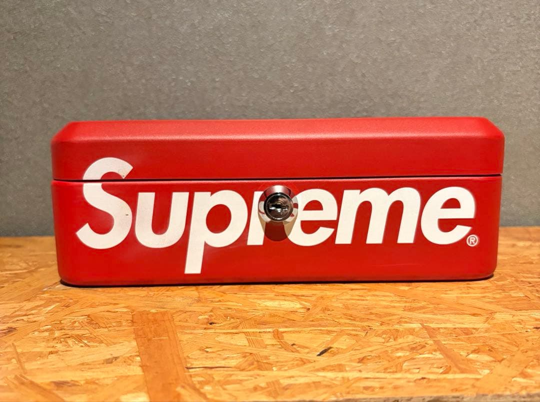 Supreme 17AW Lock Box 鍵付きボックス