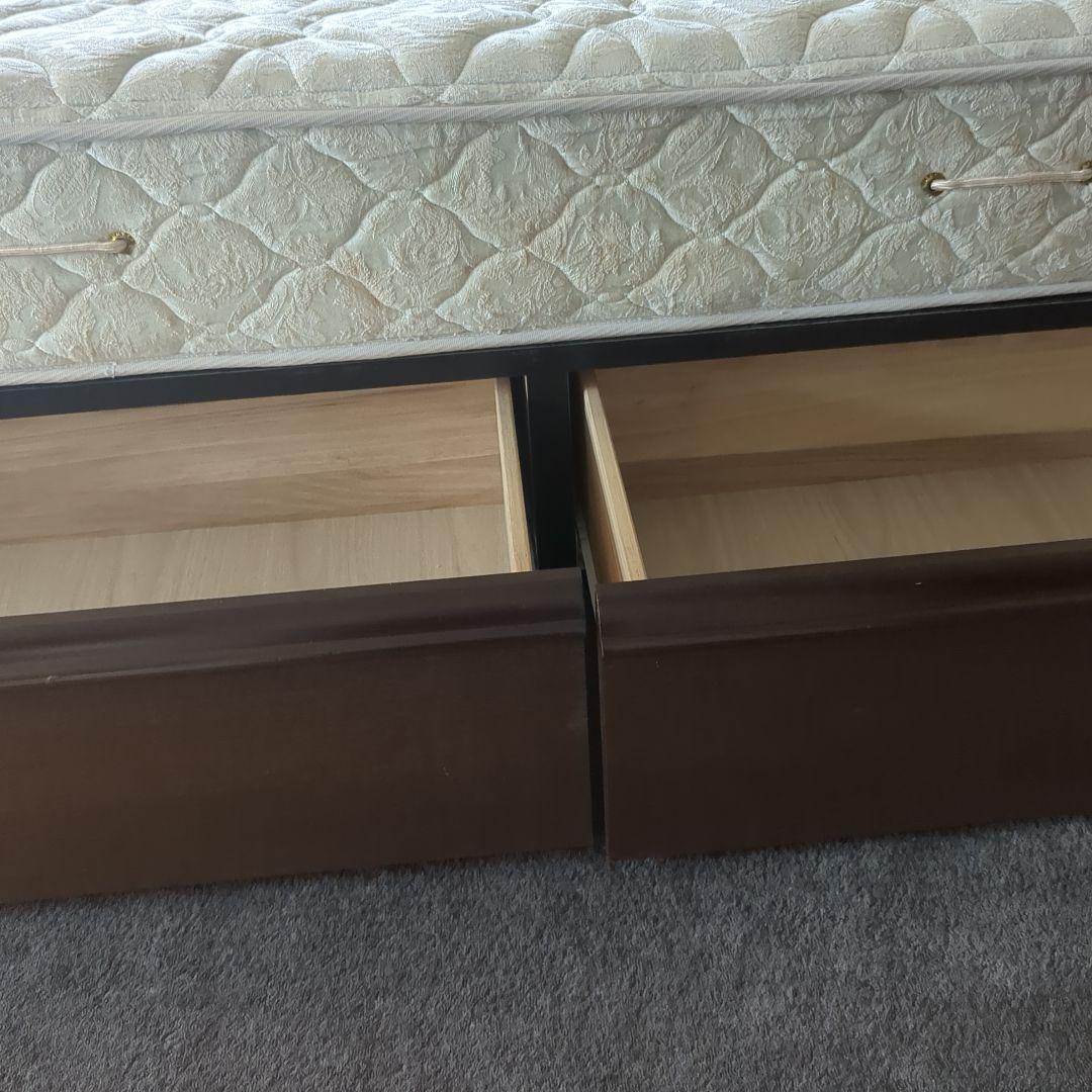 Simmons キングサイズ　引出し付き ベッド(引取り限定です)