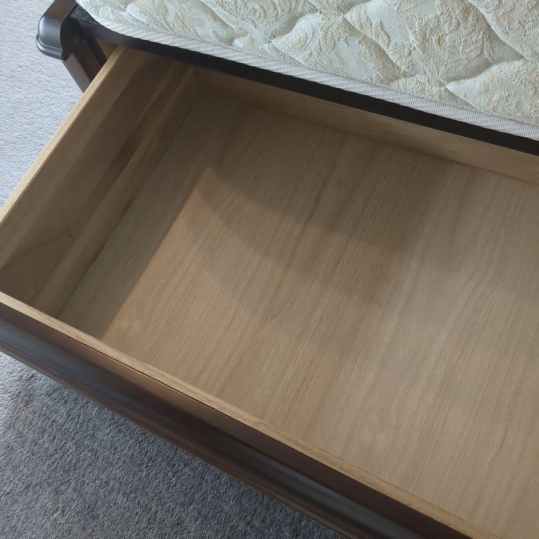 Simmons キングサイズ　引出し付き ベッド(引取り限定です)