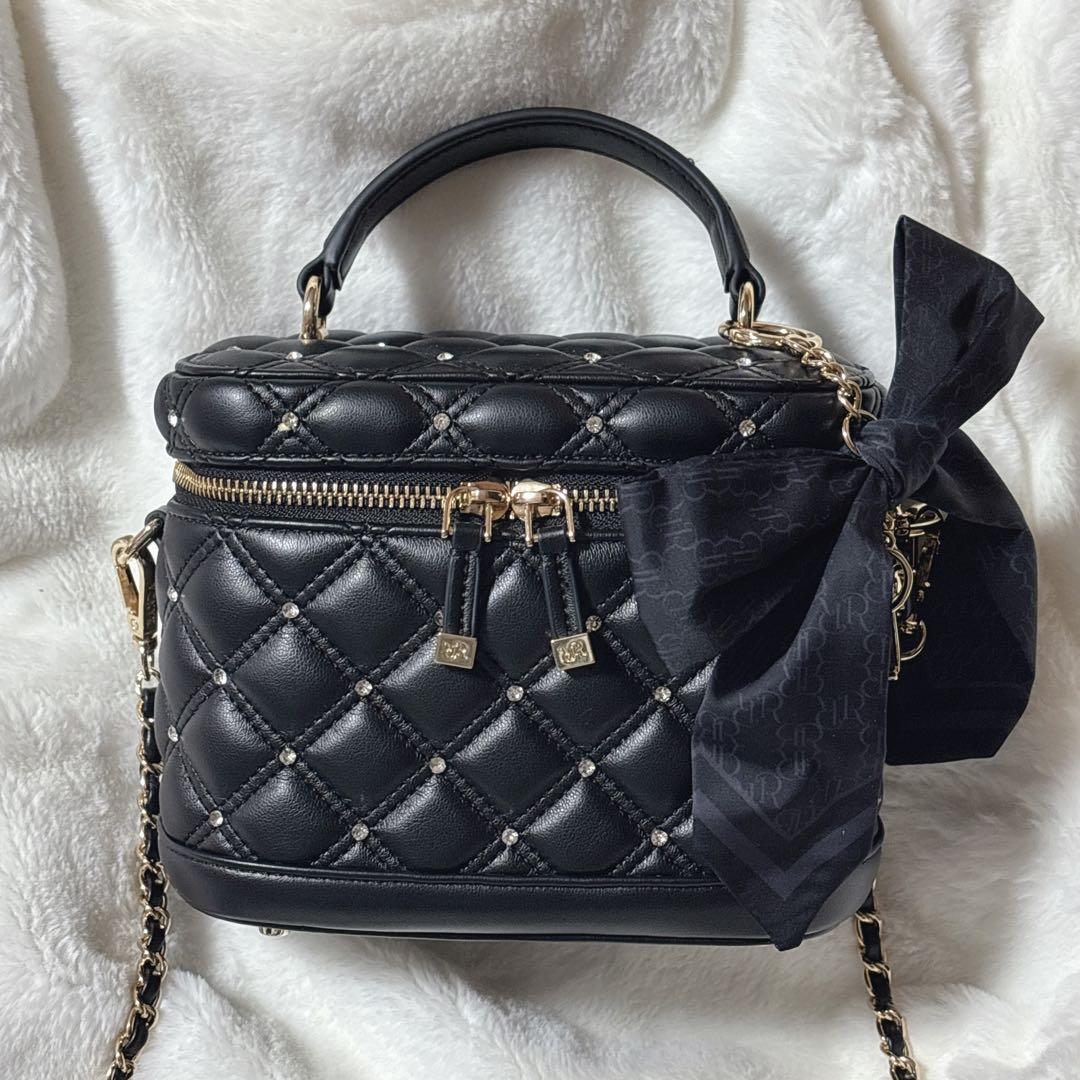 RANDA ランダ バニティバッグ ショルダー キルティング 黒 ホビ垢