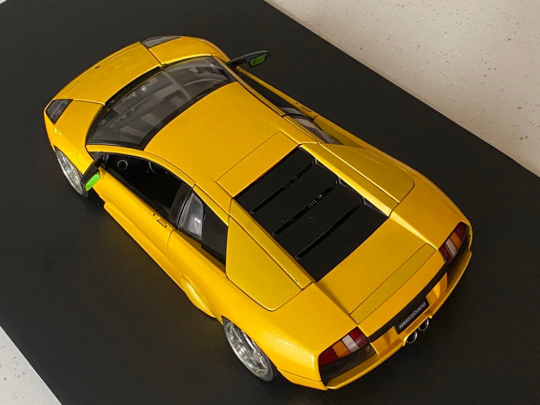 【モリ】 ランボルギーニ　ムルシエラゴ ローダウンカスタム　1/18